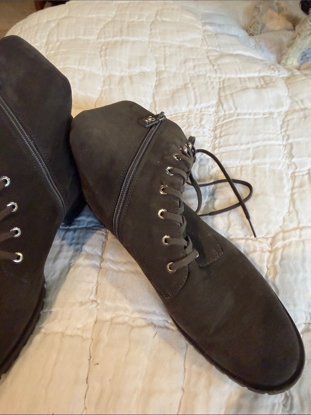 Stuart Weitzman Dark Grey Suede Lace-Up Combat Boots - Picture 3 of 4